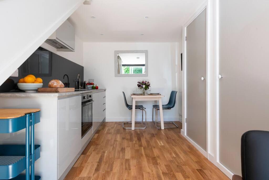 The Studio, Rosebud. 5 Minutes Walk To Beach. Uny Lelant Exterior photo